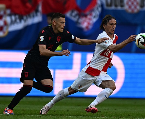 Luka Modrić svému týmu k výhře nepomohl.