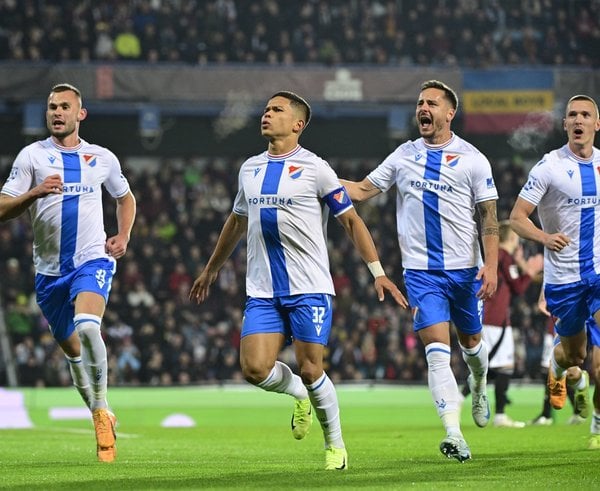 Ostravští hráči se radují z proměněné penalty