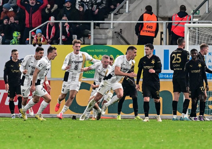 Hradec remizoval se Slávií 1:1.