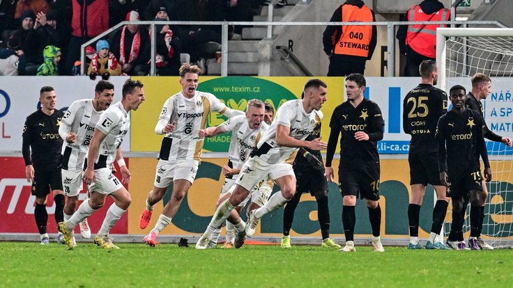 Hradec remizoval se Slávií 1:1.