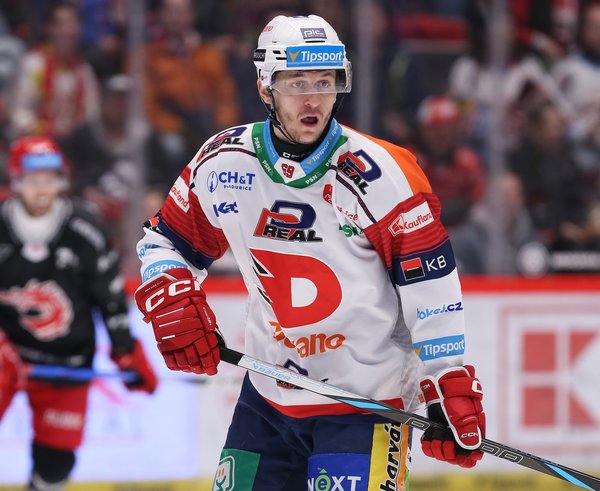 Lukáš Radil už pardubický dres neoblékne