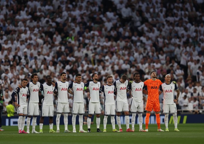 Hráči Tottenhamu před utkáním.