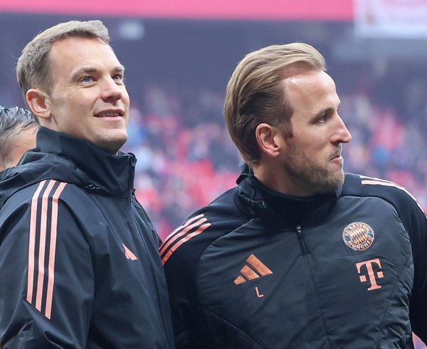 Manuel Neuer a Harry Kane z Bayernu.