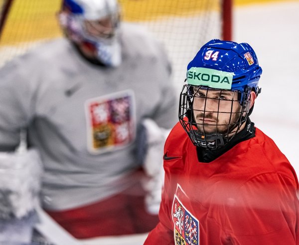 Jakub Lauko trénoval s obličejovým chráničem