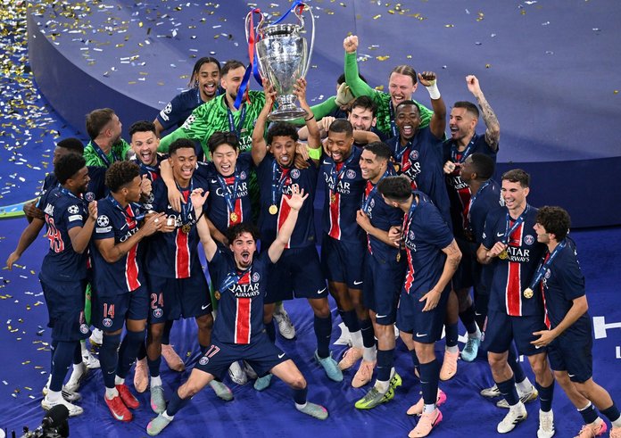 Paris Saint-Germain slaví triumf v Lize mistrů.