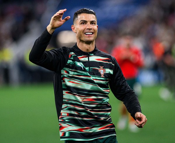 Ronaldo je ve 40 letech stále platným hráčem.