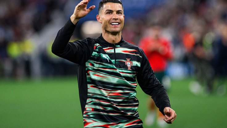 Ronaldo je ve 40 letech stále platným hráčem.