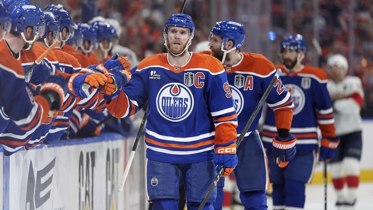 Connor McDavid zůstává i nadále v Edmontonu