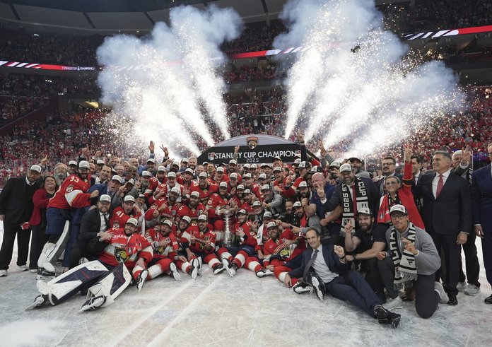 Panthers se radují ze zisku Stanley Cupu