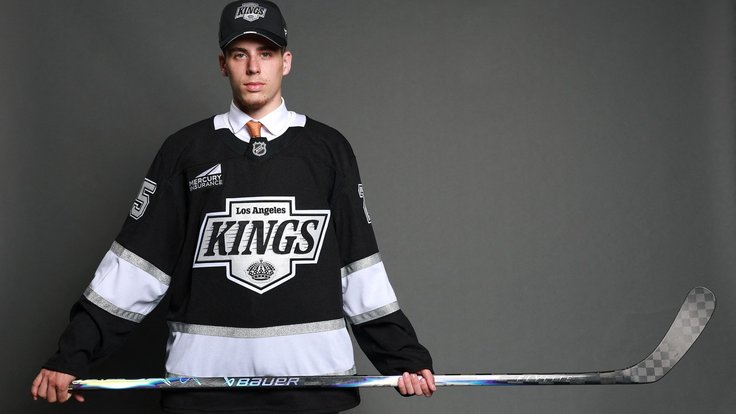 Vojtěch Čihař během draftu NHL