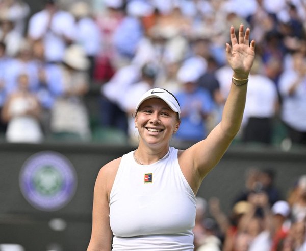 Amanda Anisimová.