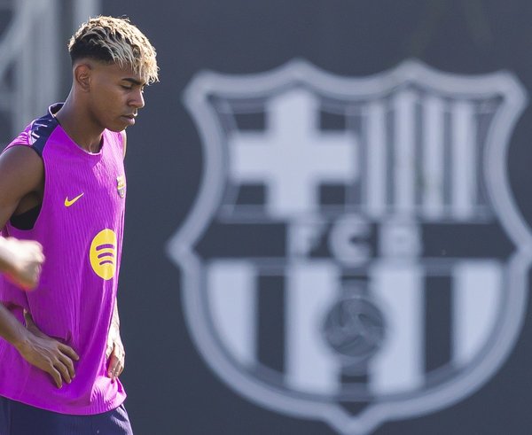 Lamine Yamal hájí barvy Barcelony.