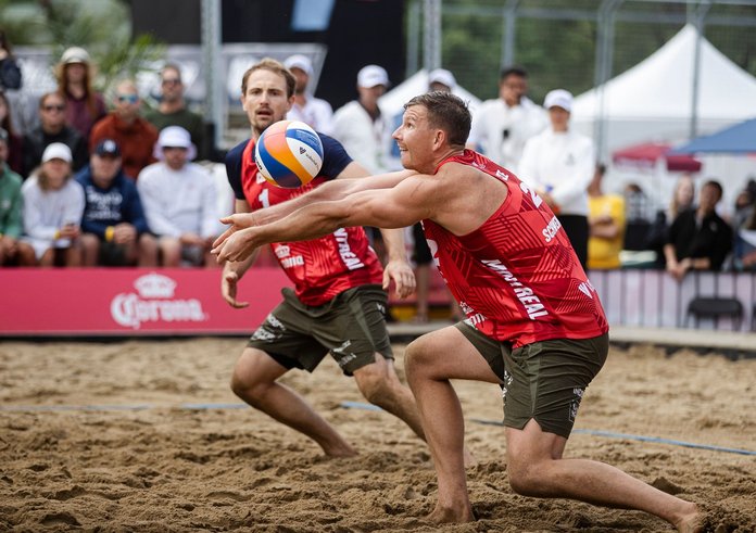 Perušič se Schweinerem na srpnovém turnaji v Kanadě.