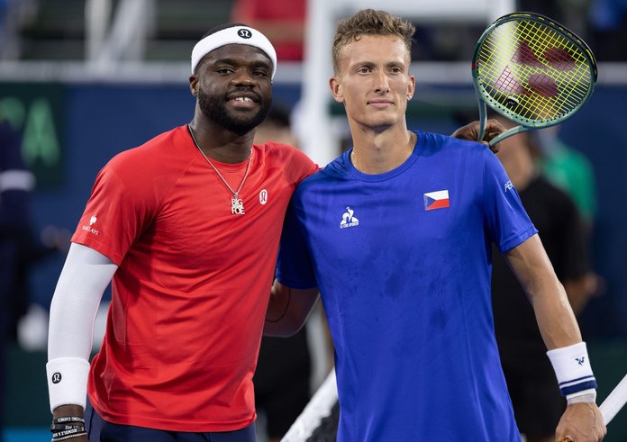 Lehečka a Tiafoe.