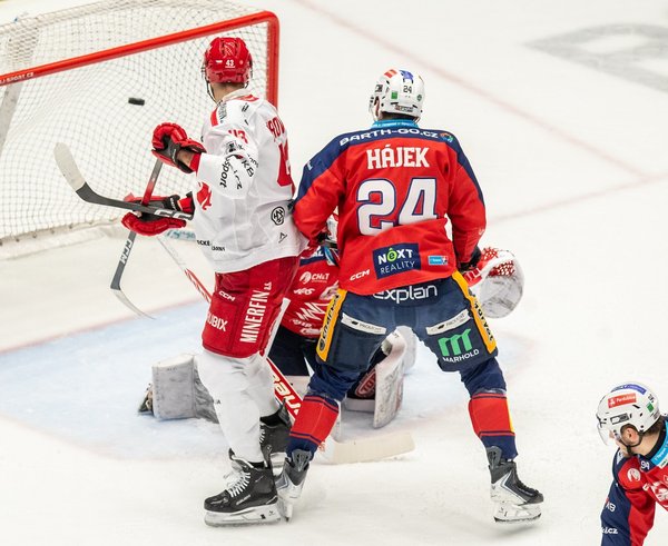 Hokejisté Pardubic vyhráli na ledě Třince