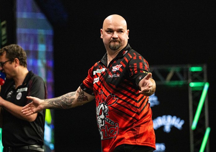 Karel Sedláček na turnaji Grand Slam of Darts.