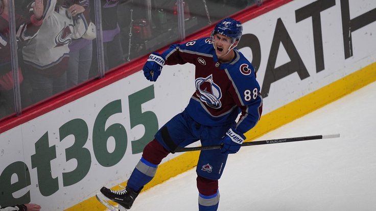 Martin Nečas oslavuje gól