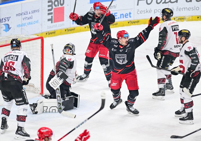 Hradec vstřelil Spartě jedinou branku.