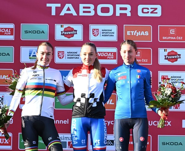 Bukovská na zlatém stupínku.