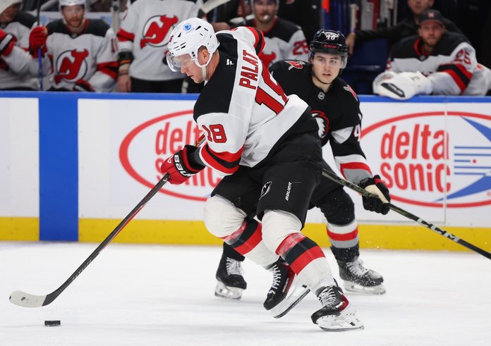 Ondřej Palát v utkání s Buffalem