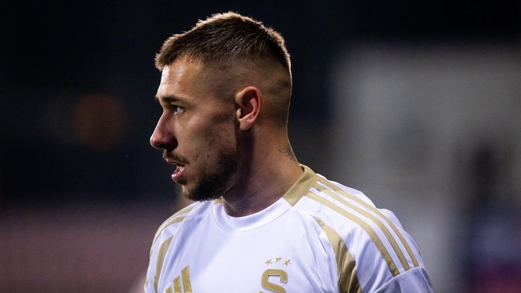 Spasitel. Martin Ryneš dokázal strhnout vedení na stranu hostů. Sparta se díky němu přiblížila svému cíli, přímému postupu do osmifinále Konferenční ligy.