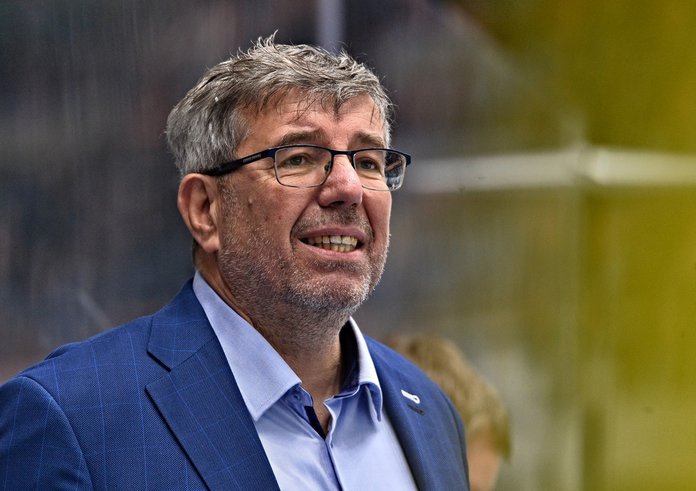 Kamil Pokorný končí na střídačce Komety