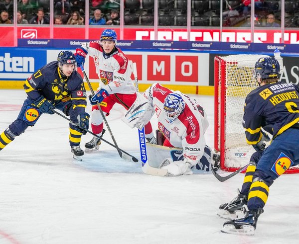 Čeští hokejisté na závěr turnaje prohráli se Švédskem