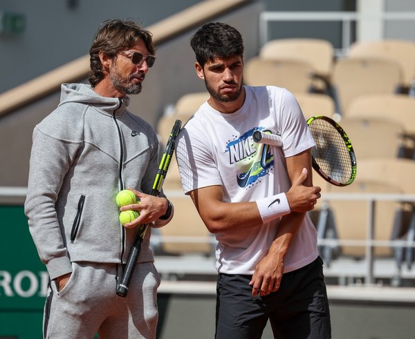 Alcaraz (vpravo) s Ferrerem.