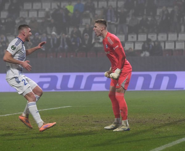 Jan Koutný svůj tým podržel.