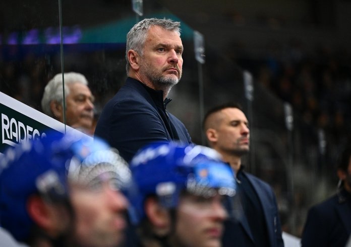 David Čermák končí na lavičce Kladna.