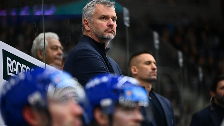 David Čermák končí na lavičce Kladna.