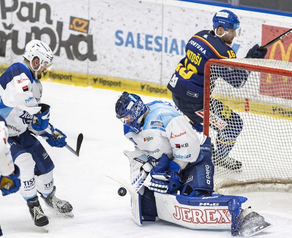 Motor přetlačil Kometu až po nájezdech