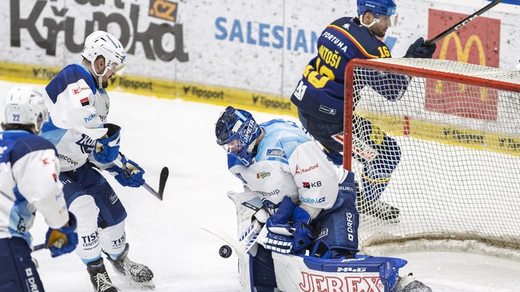 Motor přetlačil Kometu až po nájezdech