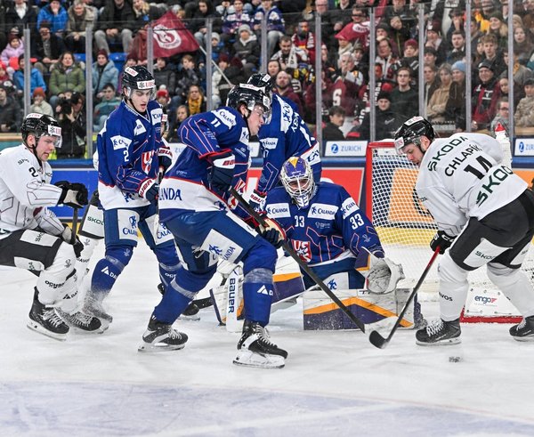 Hráči Sparty nestačili na výběr amerických univerzitních mladíků