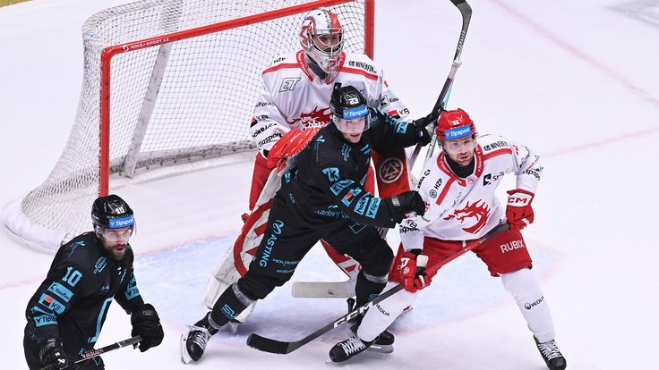 Hokejisté Třince deklasovali karlovarské hráče