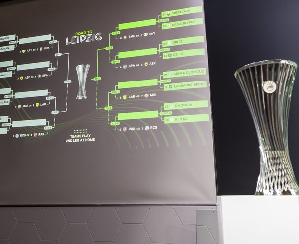 Los vyřazovací fáze Konferenční ligy.