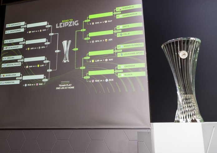 Los vyřazovací fáze Konferenční ligy.