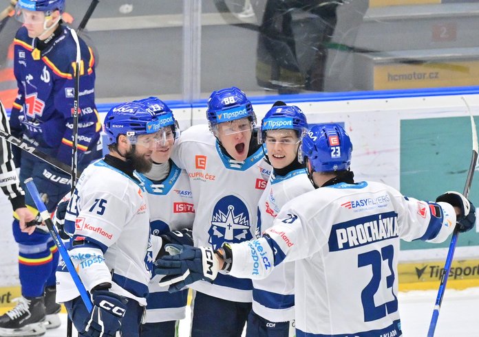 Rytíři se radují z gólu
