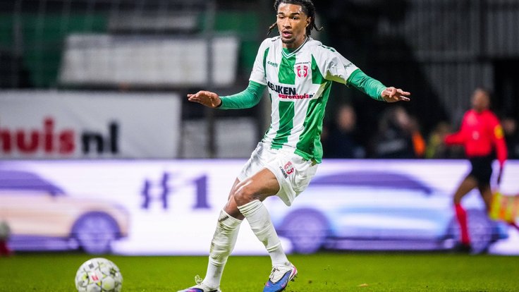 Yannick Eduardo v dresu FC Dordrecht.