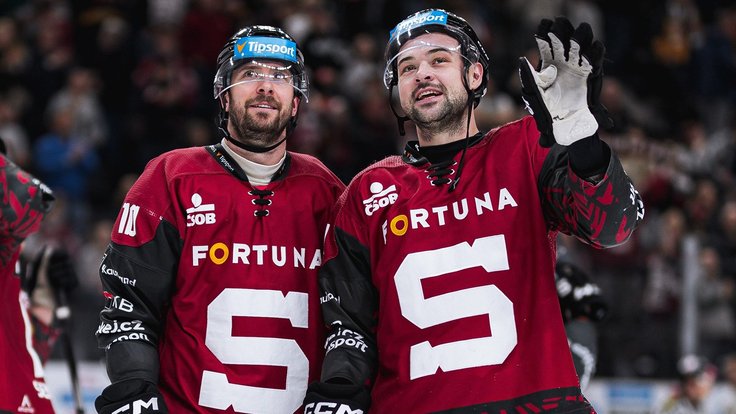 Mark Pysyk s Devinem Shorem