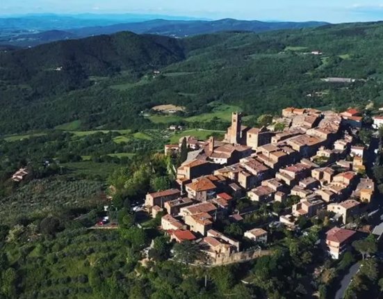 radicondoli-vista_f654d38f903601cd1af6580ee9a15c79_t