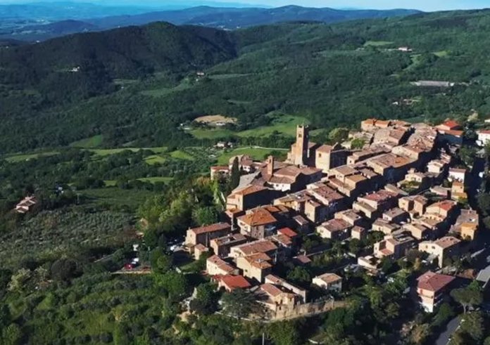 radicondoli-vista_f654d38f903601cd1af6580ee9a15c79_t