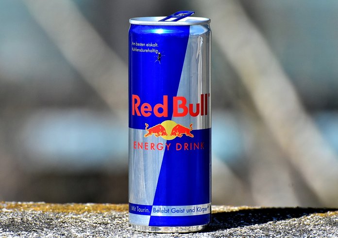 red-bull-3301415_1280