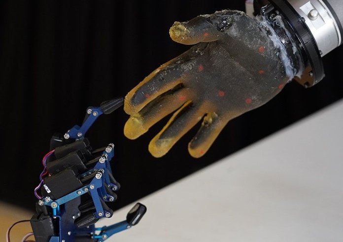 robot-ruka