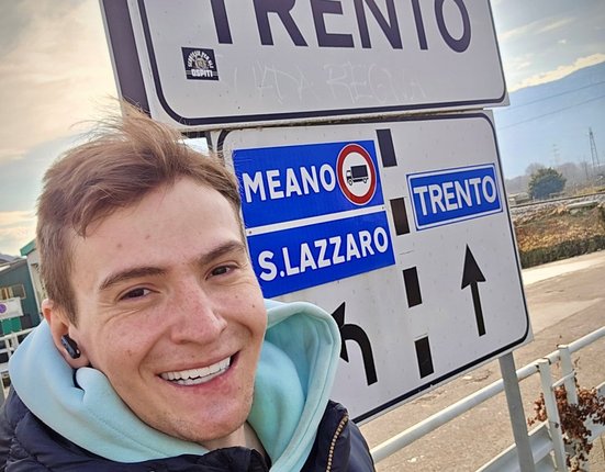 size4-17700389809752-152-z-trebice-do-milana-pesky-na-olympiadu-nico-je-blizko-cile-a-lide-mu-drzi-palce