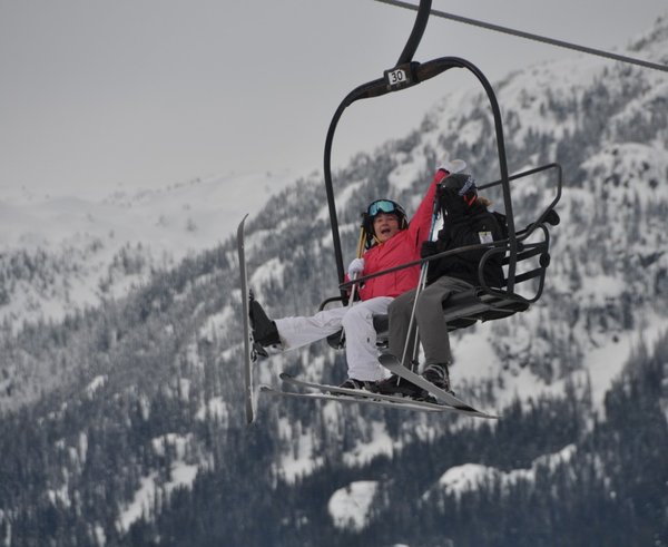 skiing_whistler_canada_ski_lift_british_columbia_winter_ski-985257 (1)