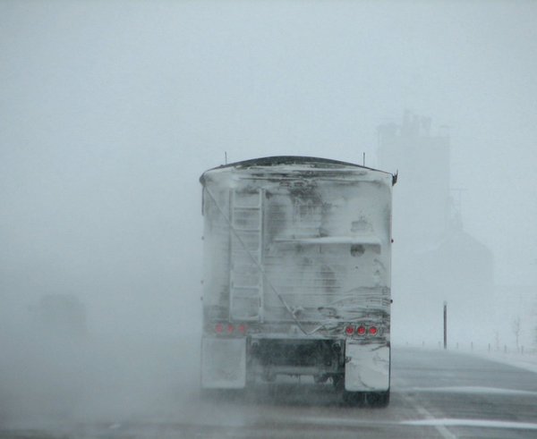 snow_winter_driving_weather_storm_visibility_truck_highway-1159060