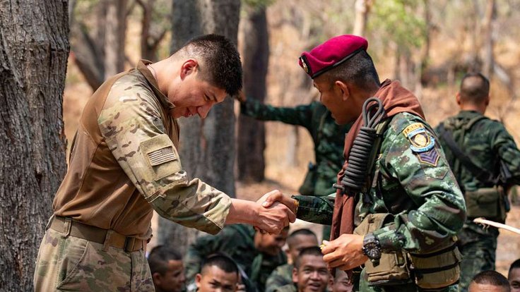 soldiers-from-the-royal-thai-army-6th-infantry-division-1ad97b-1024