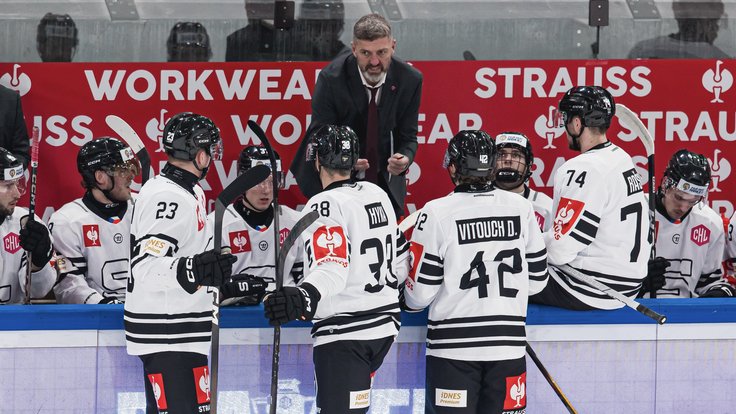 Hráči Sparty si odvezli ze Zugu debakl