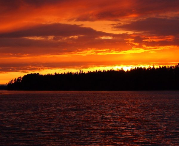 sunset_midsummer_lake_orange_finnish_high_summer_beach_summer-955890 (1)